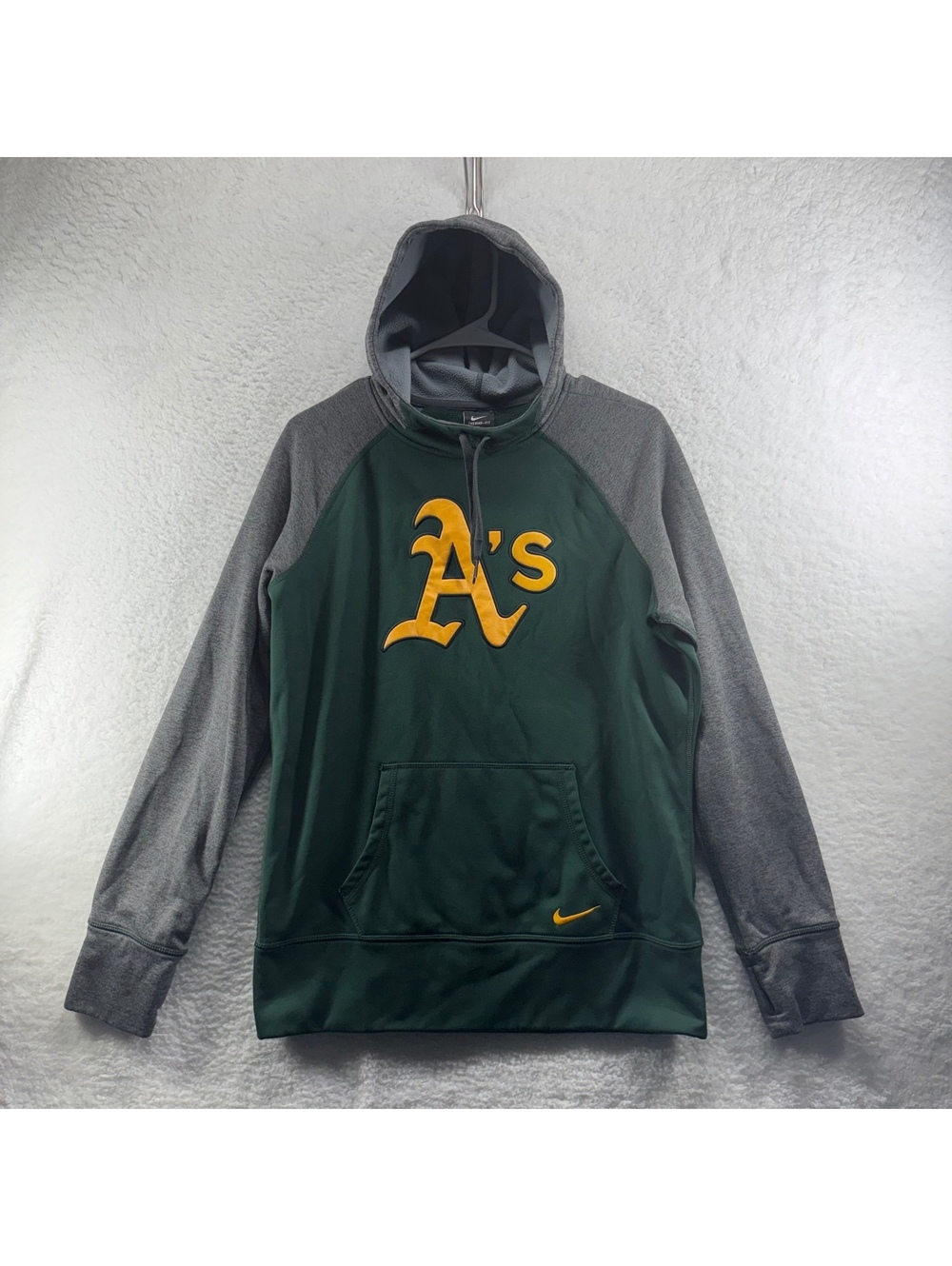Nike Oakland Athletics Therma-Fit Hoodie Pullover Sweatshirt Large Thumb Cuffs